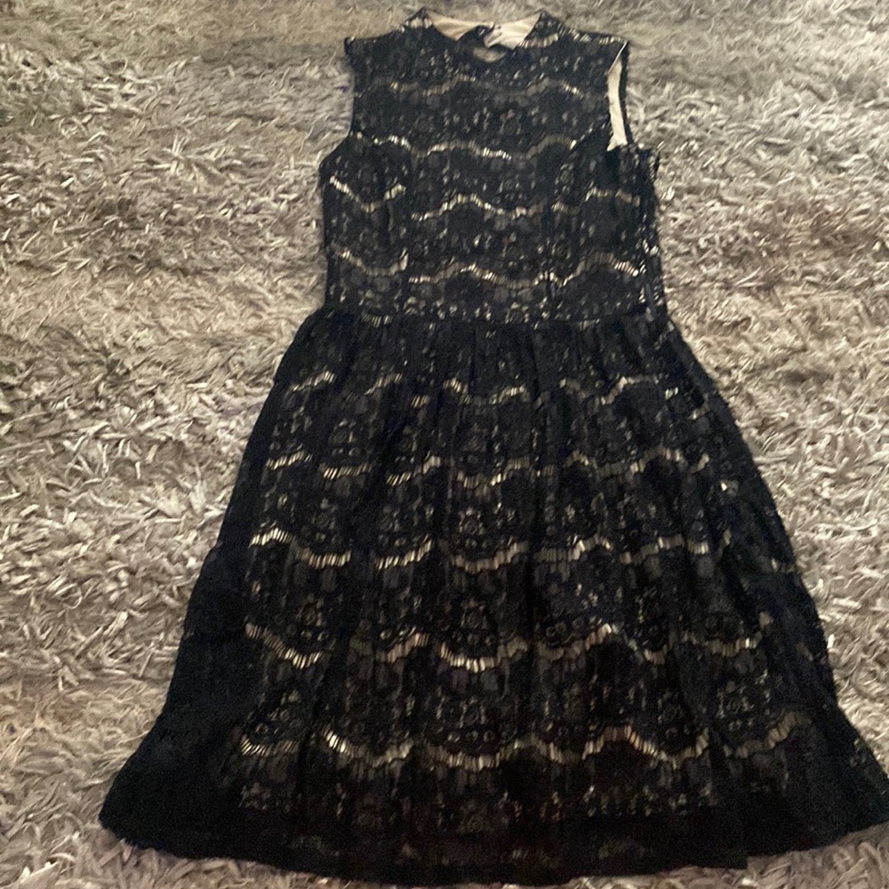 Girls dress by tity triangles size s